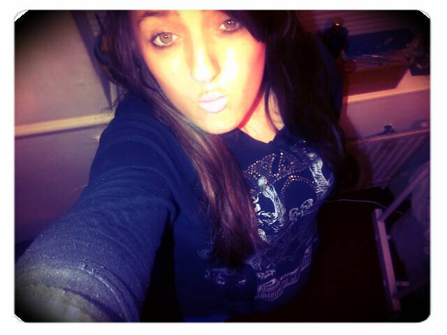 I love my bf chris soo much he's my world xxxxx