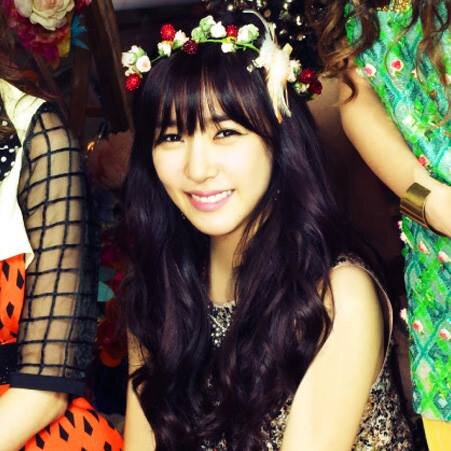 ©1989 — tiffany hwang fake