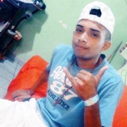 Sai da frente se arreda que agente ta na pista 10 BVG maguary só terrorista corre cuzão que la vai bomba caseira chegou a familia guerreira de ananindeua.. TUTB
