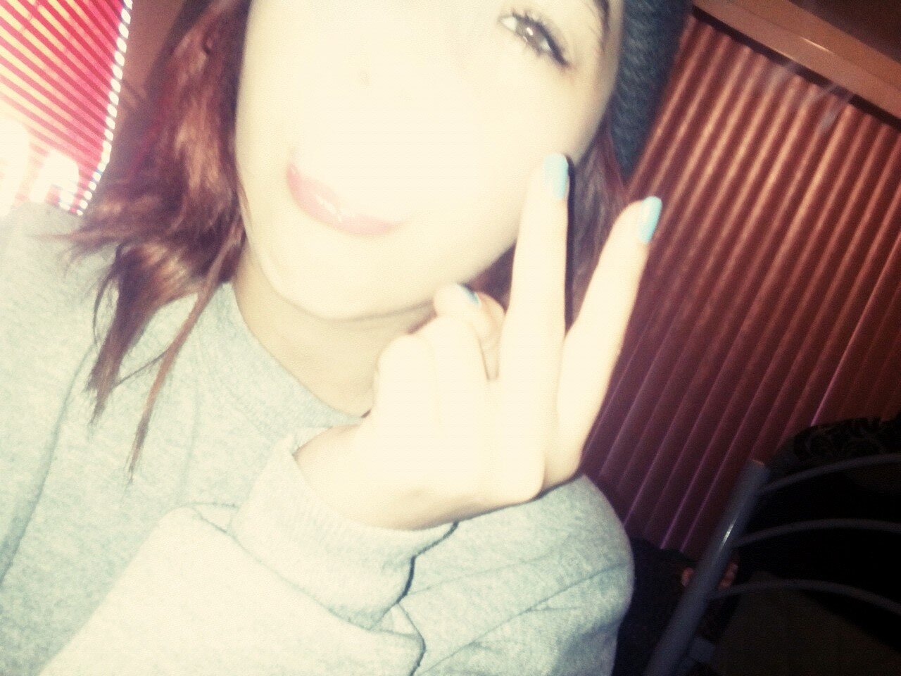 aloha, my favorite color is tie-dye. a stoner, and proud of it so why lie?
