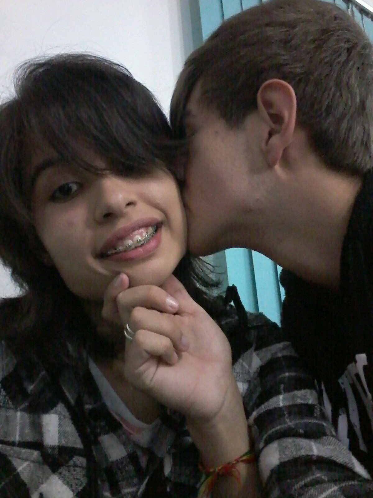 Menino lindo, ciumento, muito mas muito chato e que tem apenas uma dona que o ama mais que tudo! Então gatas fiquem longe do meu home' poor: Psico