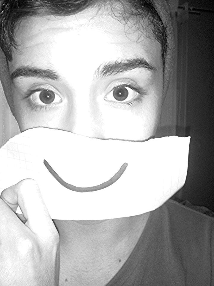 RolandoHBR's profile picture. Me gusta ser feliz :3