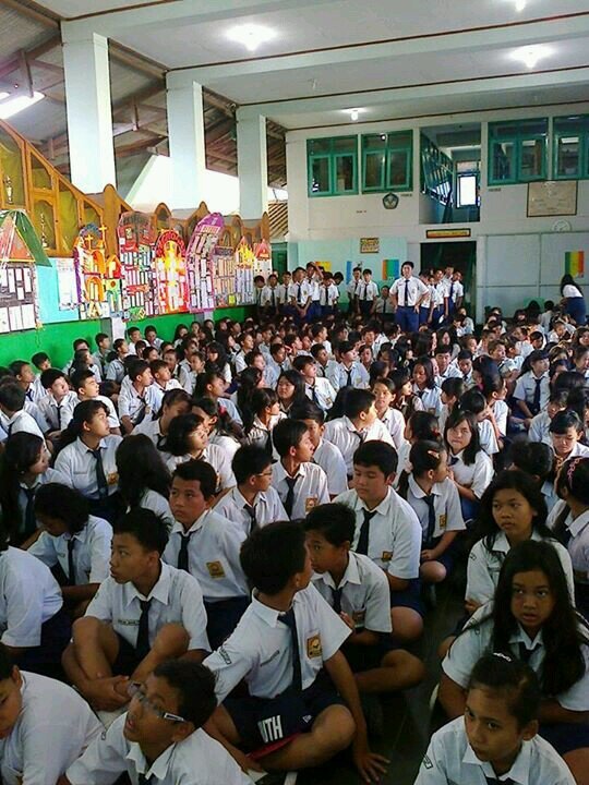 Part of PiusJHS | seven B tryIng to Be LEader class :)♥ | 7B 2013/2014 Since : 30'11'13