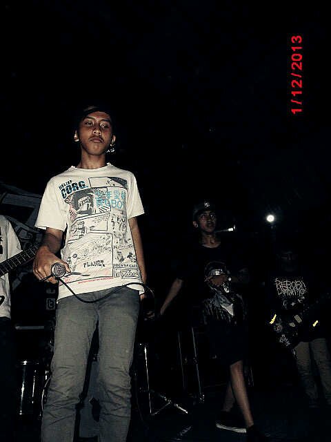 iqbalnoer11's profile picture. I follow @Afterjudgement . Realmadrid is my life. The bernabeu is my home. http://t.co/l4IXIqRopj |Halamadrid ♥