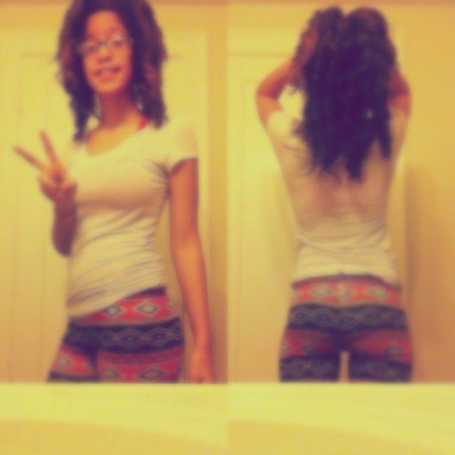Follow me on instagram @MareeMariee__ ♥✋