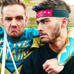 Directioner.... sonho em conhecer os meninos da 1D, sou umas das postadora do 1Dmania.