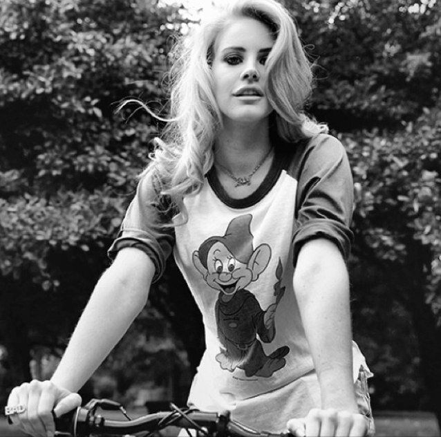 I believe in the person I want to become.-Lana Del Rey