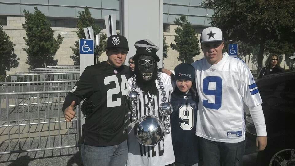 brandongarcia40's profile picture. Raider Nation #JustWinBaby NFL GURÚ 👳🏿‍♀️ #Humble21