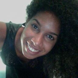 I'm a BIG Dreamer w/big hair bringing creativity and smiles :-) to a place near you.