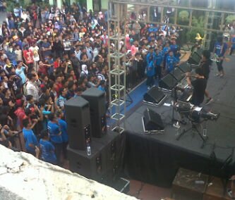 Favorite Musik @willnotcrushed | Endors : @schubert_brand | komunitas @CCF_Indonesia .