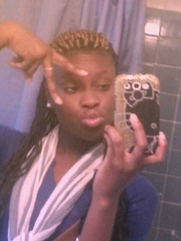 Mrz. Follow Bakk!(:♡ Love and Giggles♡♡♡(: