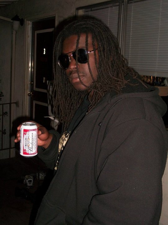 #APE CITY Football/ basketball lover artist all around fun