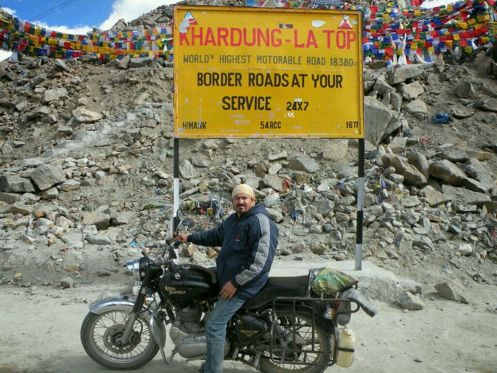 ruchirtrivedi's profile picture. Finance, Politics, Sports