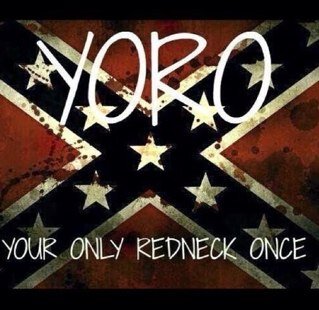 I'm what you could call, a yankee redneck. I love hunting and everything firearms. And i'm a tech nerd #FollowForFollow