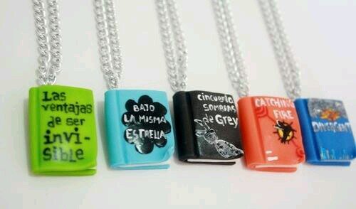 RUSHER 4EVER!!! But also READER!!!  Amo a los personlajes ficticios @TuPatchCipriano @Travis_Maddox1  @TuChristianGrey @Tobi4s_Eaton @TuPeetaMellark