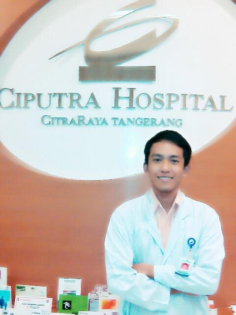 RanggaEsaPatih's profile picture. Medical Laboratory Technologist in Ciputra Hospital Tangerang | Perhimpunan Mahasiswa Bandung 2010 @PMB_1948