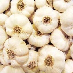 Producimos y comercializamos #ajo blanco y morado desde #Cuelgamures #Zamora #Spain #garlic #ail #alho #aglio