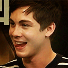 LoganLermanWife's profile picture. Walking In the cold November rain »3 years with Logan.
