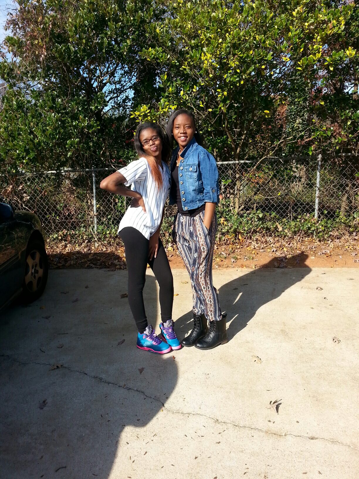 MoniqueELAINE 
I don't f_ck with these hoes cause they ain't Loyal!| Hate Me All The FckYou Want iTWEET Wtf I Want♡ followMe (: