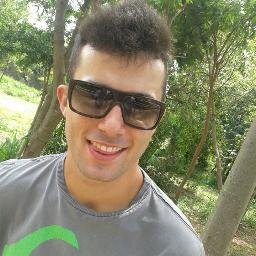 Emi ? lucas.pic@hotmail.com  , la se me conheçe ;) $;
  http://t.co/KimY6gHN1T