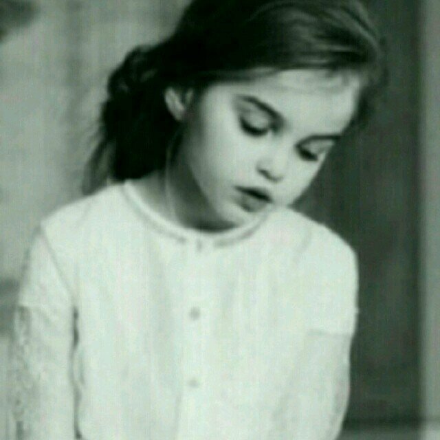 ‏‏تـــــــابـعني اتابعك♥
ربي اسألگ مفآجأھ جمييييلہ لآأ يسع قلبي تصديقہآ♥
*اللهم آرزقني بِ فرحہ تجعلني آسسجد لگ بآكِيهه! ♥