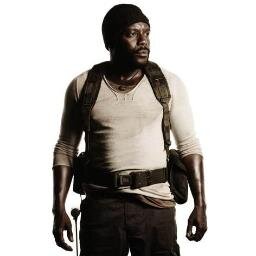 I used to be a linebacker in the NFL. Now I kill walkers. #TheWalkingDead
