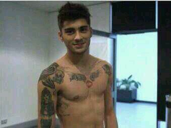 HotEvil_Sexy's profile picture. YOUR SO LONDON YOUR OWN STYLE YOUR OWN STYLE  Sister is @Cuteevilsexy