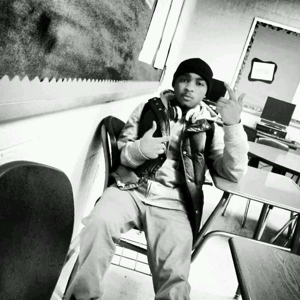 Seat Pleasant $$$
Watah Park
We Stay Smokin Pack 24/7
Da real J-Moe Nigga
#GBE#OTF