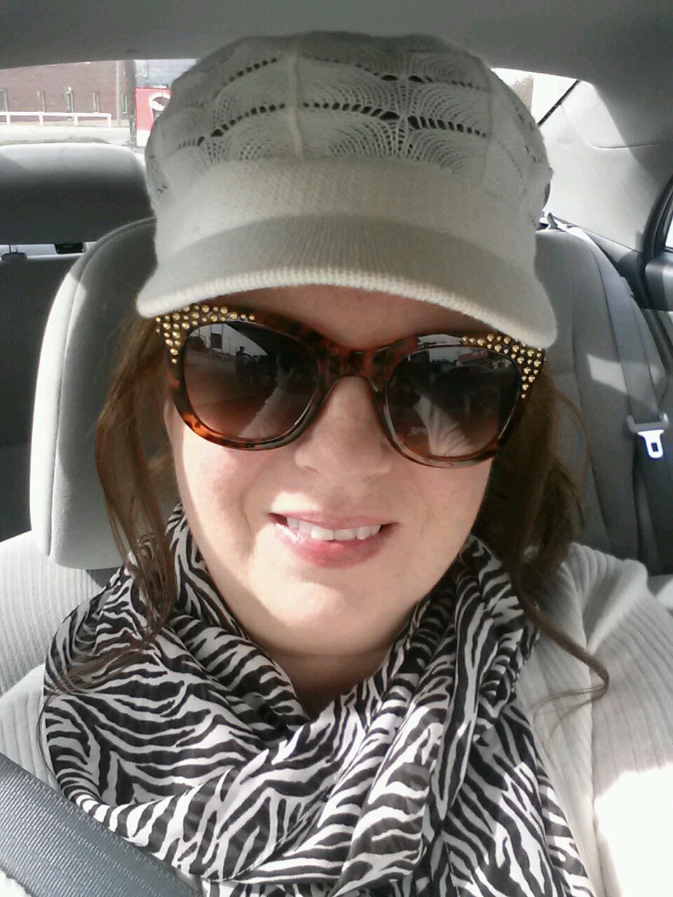 Happily married mom of 29 yrs. Two handsome sons (27 & 23) & 2 gorgeous g/b's (Serenity-5 & Dalton-4). Life is GOOD!!