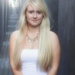 Liνє your Liƒє ,
dєnn jєdєr Tαg könnte dєr ℓєtztє sєin! «3
Shay | Gєrmany | ♥ - my followers http://t.co/udLnc0wwRE
