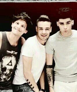 Hello,we are #CroatianDirectioners and we follow back,just ask :)x