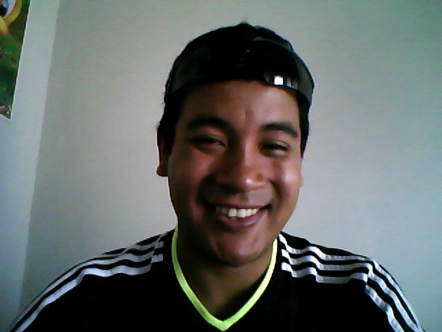 Instructor de Informática,34 años resido en Ica-Perú me gusta comer rico, me gusta bailar , correr y estar mucho en familia.