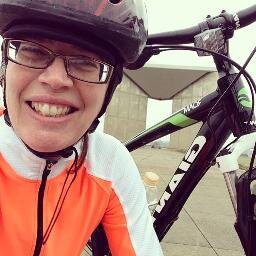 Fan of the Fighting Illini, cycling, InterVarsity, softball, cookies, photography, and practical jokes.