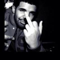 FC do Rapper @Drake