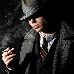 Segue de volta ?
Tenho frases muito engraçadas pra você sair do tédio, me da uma chance?  Segue ai não vai se arrepender.