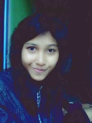 Wanita yangg paling cantik adalah ia yangg nyaman dan bangga jadi dirinya sendiri ;)