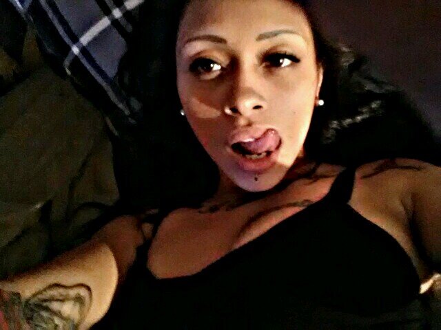 bisexual Atl Ga blk/white 23 Follow me on IG @101790 tell a hater i said fuk you
