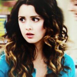 ♥ Ally is my Name, 18. Kinda obsessed with music, I'll be that cute girl serving you in Sonic Boom. ♥