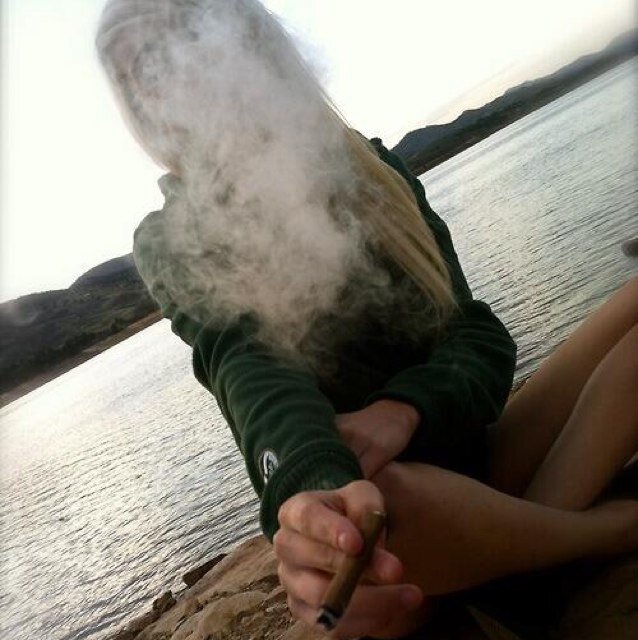 I like elephants and smoking weed.