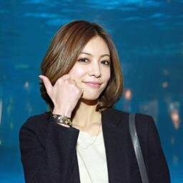반가워요 20대 커피를 사랑하는 꿈많은女  / 대학생 / 패션 / 코디 / 여행 / 영화 / 마케팅 / 다이어트 / 된장녀아님