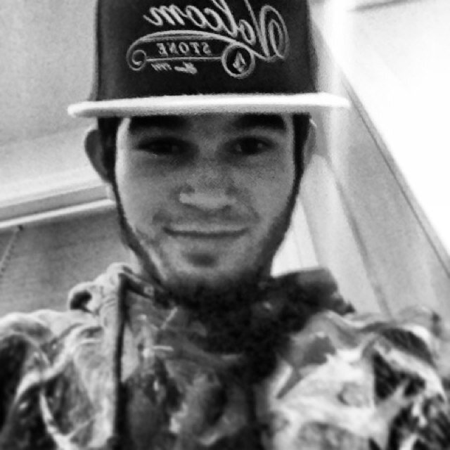 Single! But my hearts still taken! Knc3