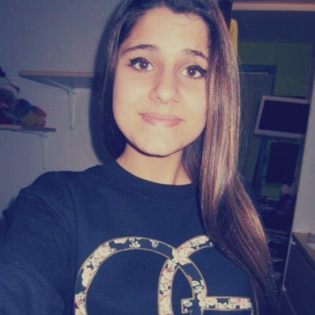 rosalielebreux's profile picture. great shit nobody noticed ✌