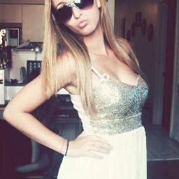 Yeah.... I'm just one simple girl who loves 1D and dancing is my life