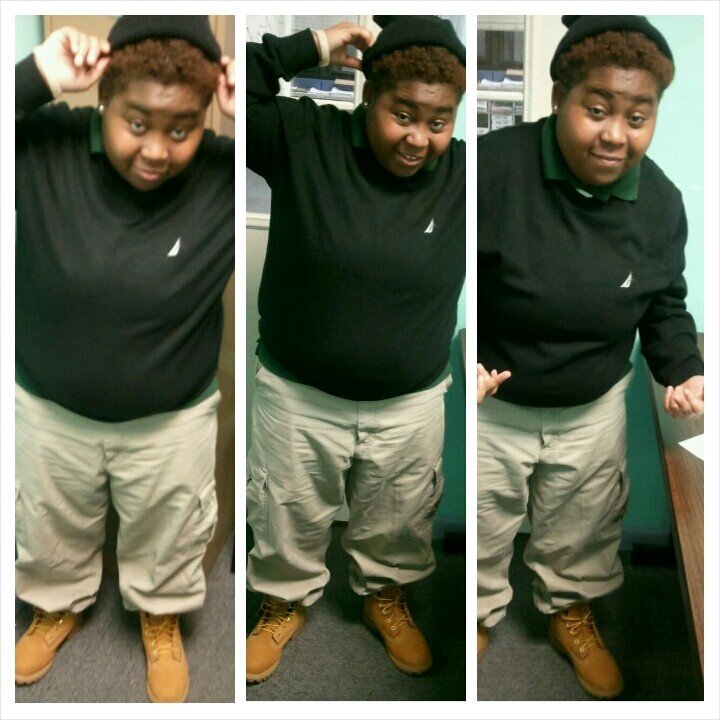 Wats understood aint gotta be explained , Single & Chillin , iknow who i want tho ! Real as they come #HANNNN