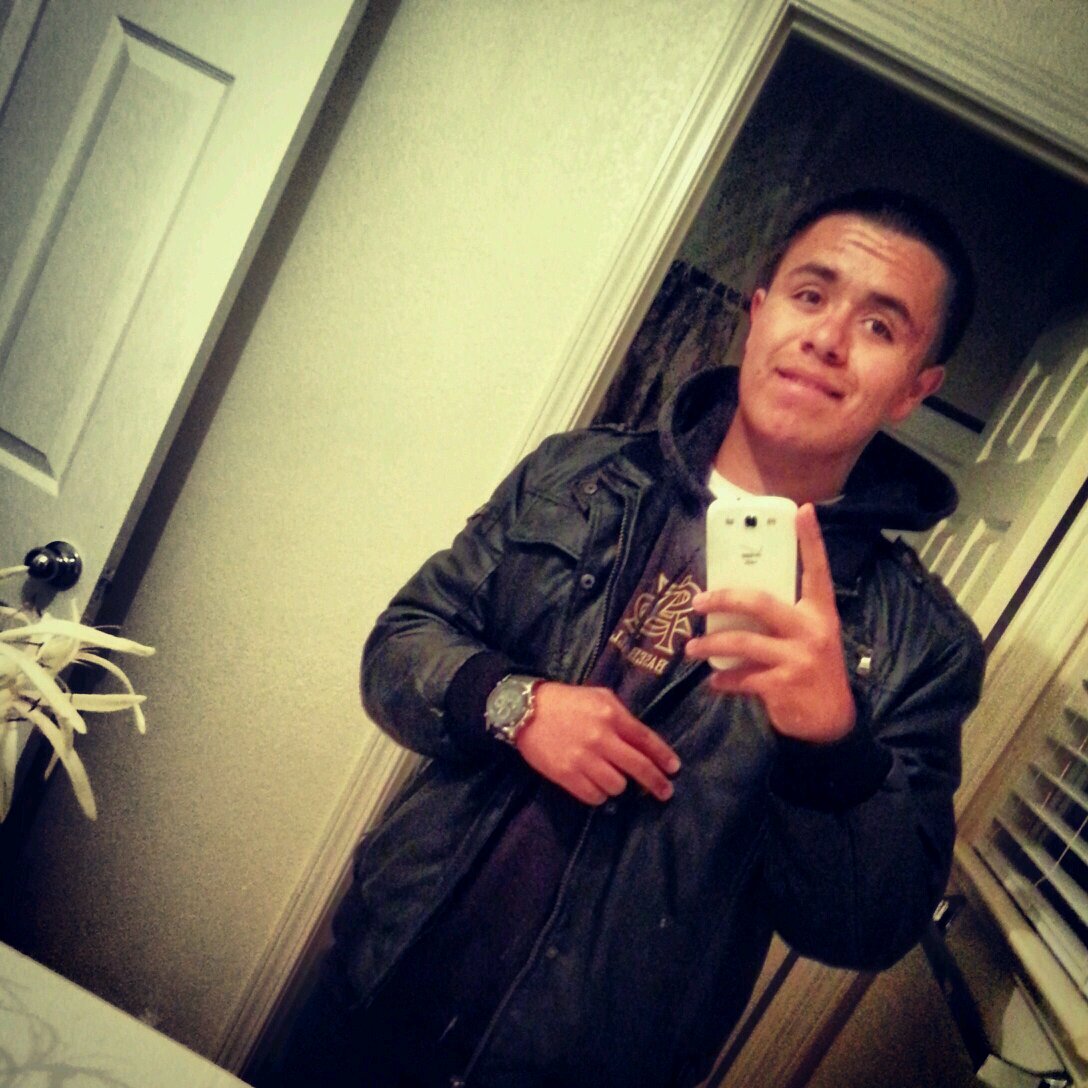 _E_V_S_'s profile picture. 