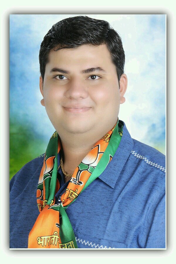 member , SHRI OM GAU SHEVAK MANDAL, HALVAD ,youngest counciler at halvad municipality.  member of state working committee, BJYM GUJRAT