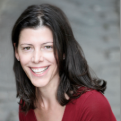 AI marketing strategist helping entrepreneurs and small businesses to level up their game. #AIMarketing