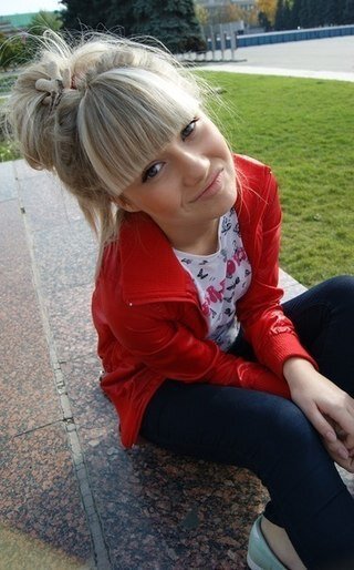 Живу, всех люблю, всем рада=)!!♥