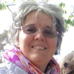Australian quilter - keen but not necessarily proficient. Mother of 4 adult children, wife of a great guy. Active in local Uniting Church