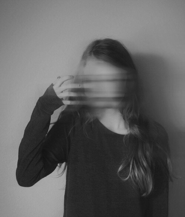 She's perfect and i'm just the girl who can't stop hurting herself.